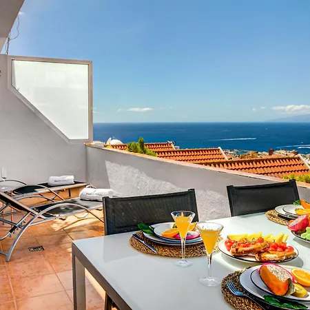 Sea View Panoramic Apartament